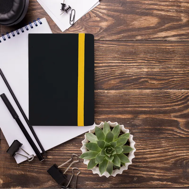 Cuaderno University Color 4